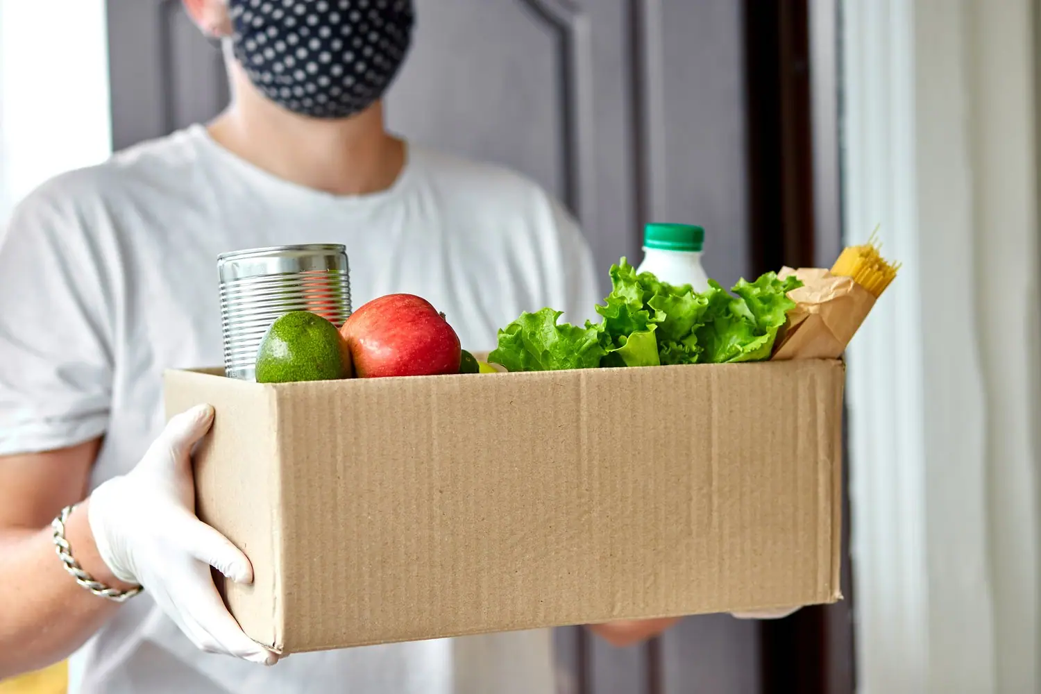Gdzie kupić lokalne produkty spożywcze online z dostawą do domu